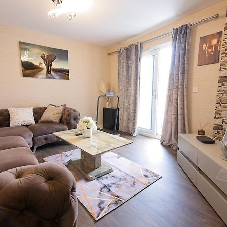 Five Star Rated Condo Manchester Extérieur photo