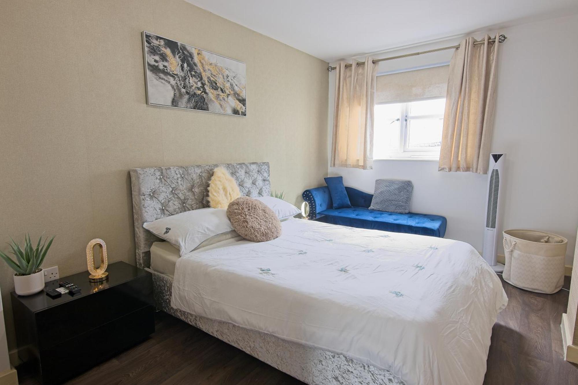 Five Star Rated Condo Manchester Extérieur photo