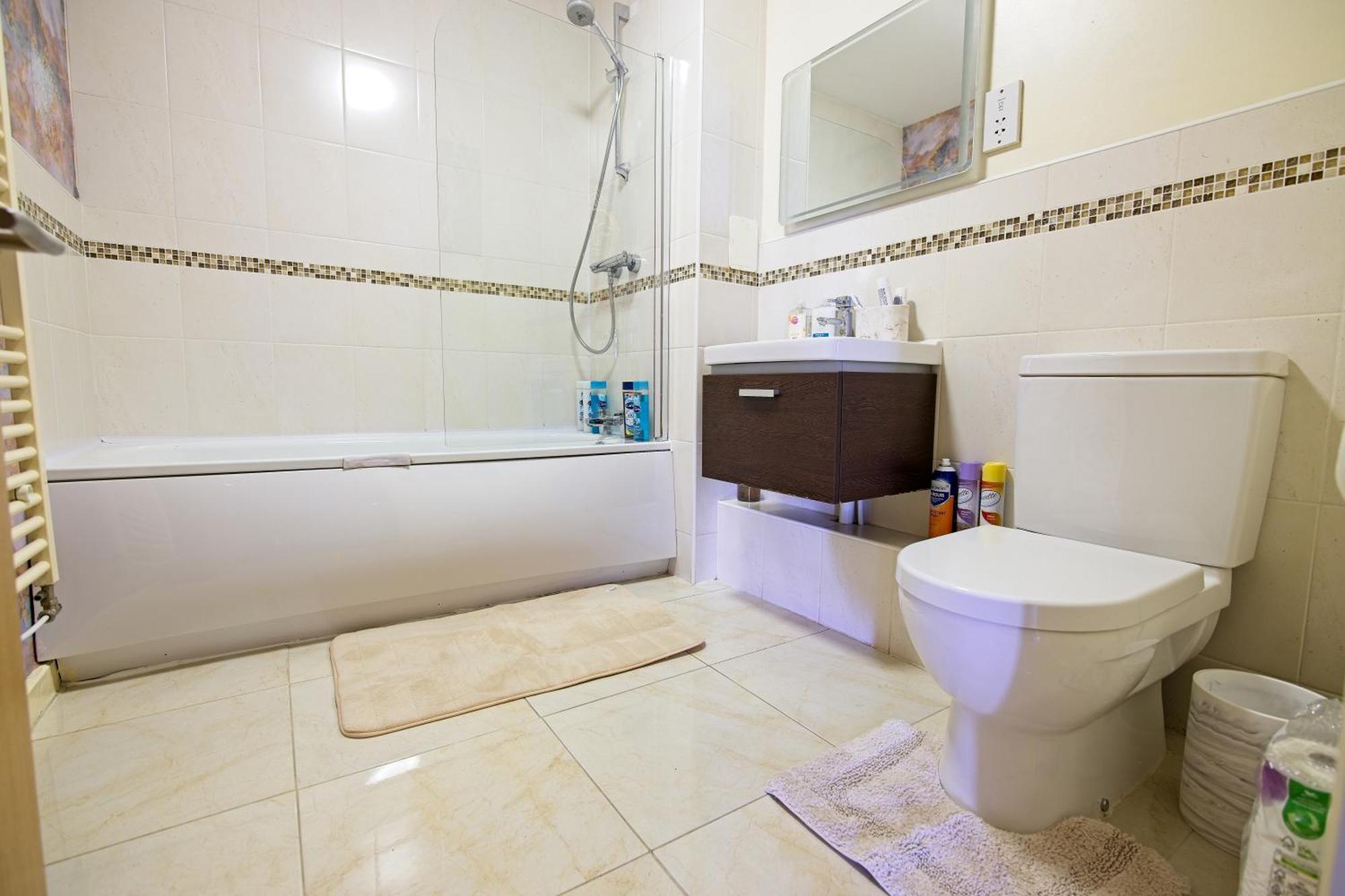 Five Star Rated Condo Manchester Extérieur photo